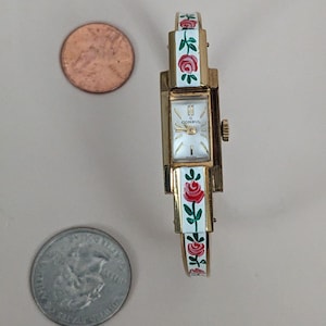 Vintage Consul Manual Gold Tone Watch White with Red Flower Enamel Working image 5
