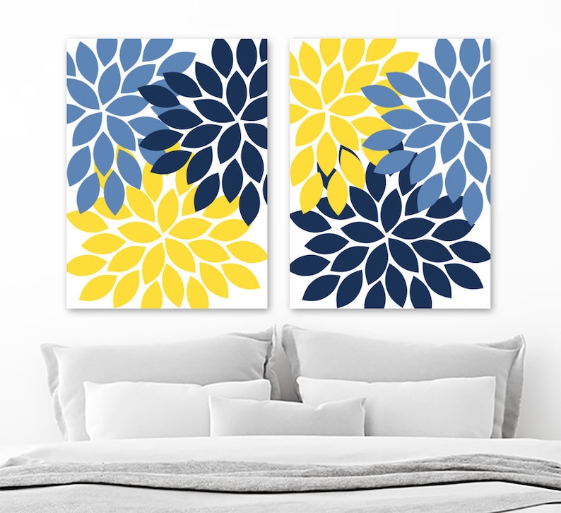 Blumenwall Art Navy Blue Yellow Flower Bedroom Wall Decor Flower Canvas Oder Prints Yellow Blue Flower Bathroom Decor Pictures Set Of 2
