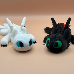 Toothless flexi dragons