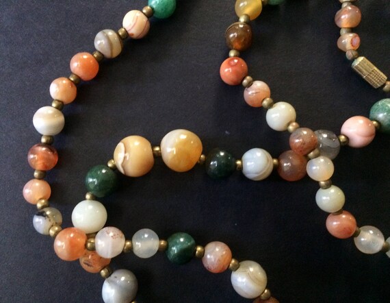 Agate Beaded Necklace, Multi-Agate Bead, Graduate… - image 6
