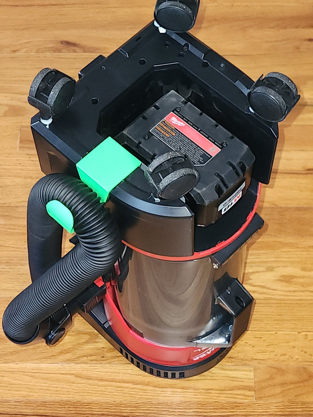 Milwaukee M18 Backpack Vacuum (0885-20) Accessory Hose Attachment Hook 