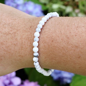 Howlite 4mm Beaded Grade A+ Genuine Gemstone Bracelet, Calming Crystal Bracelet, Small, Medium and Large Sizes