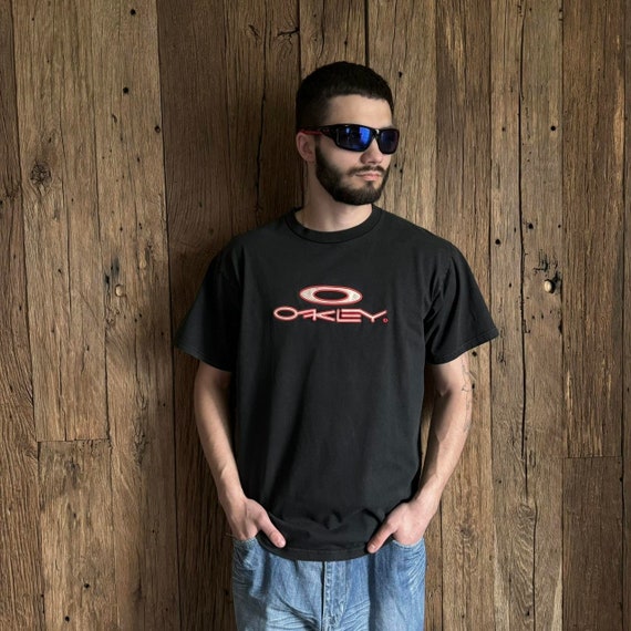 Vintage 2000s, 00s Oakley Software Center Logo Black T-shirt Size 