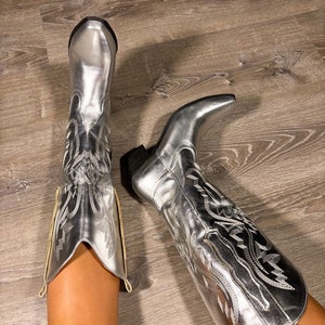 Zilveren cowgirl-laarzen, metallic cowgirl-westernlaarzen