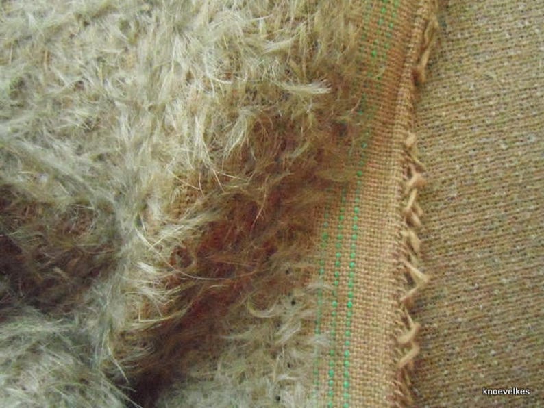 MDV. Pick your own SET of 3, 1/16 pieces of Schulte mohair. Will make lovely vintage bear. 3 x 25/35 cm image 5