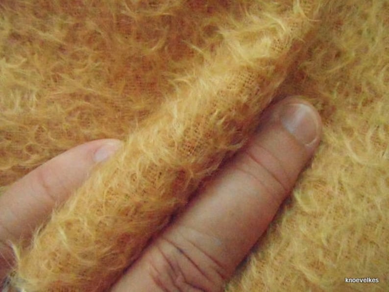 MDV. Pick your own SET of 3, 1/16 pieces of Schulte mohair. Will make lovely vintage bear. 3 x 25/35 cm image 4