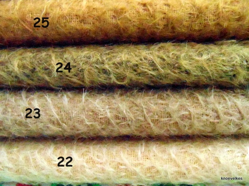 MDV. Pick your own SET of 3, 1/16 pieces of Schulte mohair. Will make lovely vintage bear. 3 x 25/35 cm image 3