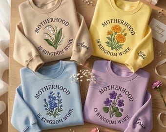 Bluza z haftem „Macierzyństwo to królestwo” z niestandardowym kwiatem i imionami narodzin, spersonalizowana koszulka urodzinowa, niestandardowa koszulka z kwiatem narodzin