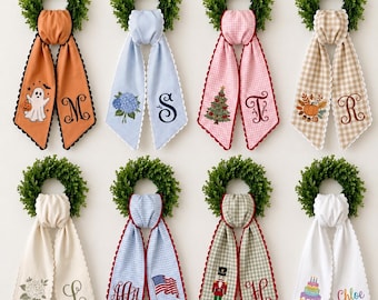Faixa decorativa bordada personalizada para todas as estações, ideal para decoração de portas em feriados e no dia a dia. Faixa decorativa com acabamento em ric rac. Perfeita para aniversários, 4 de julho, Natal e Halloween.