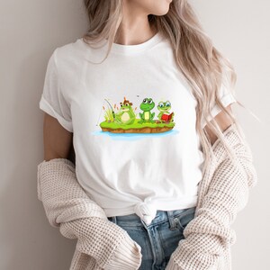 Retro Frog Graphic Tee, Aesthetic Frog Shirt, Cottagecore Frog Toad T-Shirt, Book Lover Gift Tee, Vintage Frog Unisex Oversized Shirt