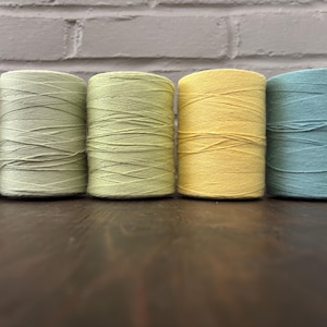 8/4 Maurice Brassard 100% Cotton weaving yarn - Neutrals and light colors