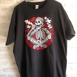 Rökarskelett-t-shirt