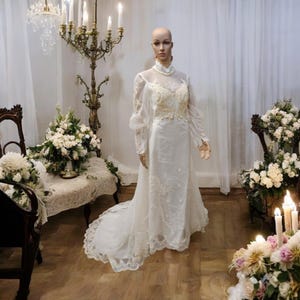 1960s Ivory Lace Wedding Dress: Romantic High Collar Bridal Gown