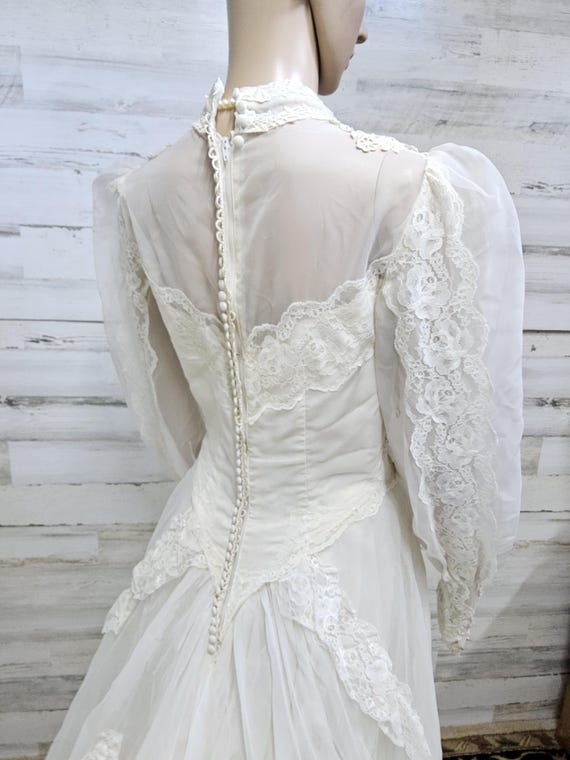 Vintage High Collar Wedding Dress* Ivory Bridal G… - image 5