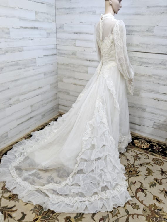 Vintage High Collar Wedding Dress* Ivory Bridal G… - image 7