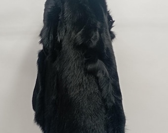 Pieles de zorro negro curtidas de talla XL de SAGA FURS, Finlandia