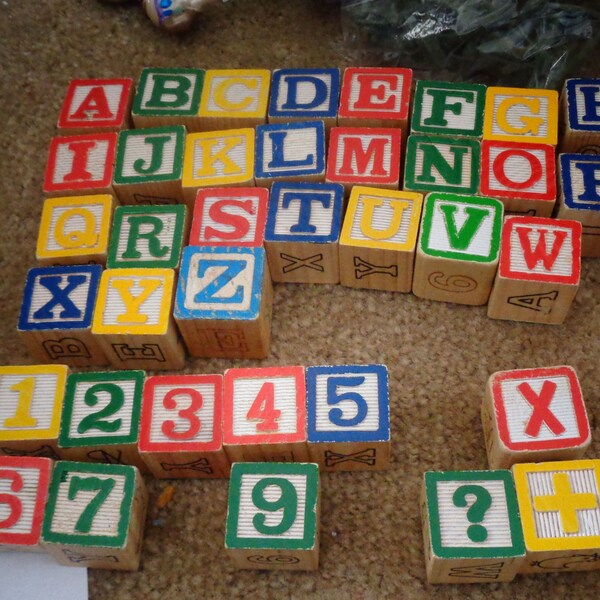 Alphabet Blöcke komplett set mit Ausnahme von 8