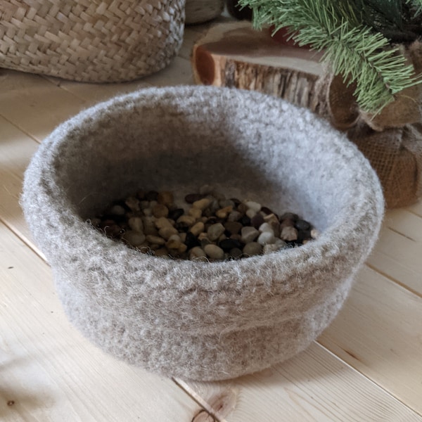 Triple Thick Felted Wool Bowl in Taupe Mushroom