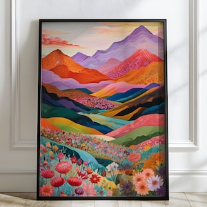 Könnte beinhalten: Ein farbenfrohes abstraktes Gemälde, das eine Bergkette mit einem Feld voller Blumen im Vordergrund zeigt. Die Berge sind in Schattierungen von Lila, Orange und Gelb gemalt, während die Blumen rosa, rot und weiß sind.