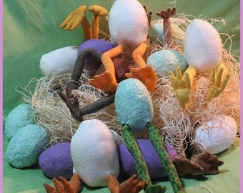 Fabric Eggs witn Legs Digital Downloadable  Sewing Pattern, Primitive Eggs, Egg Pattern, Cloth Eggs