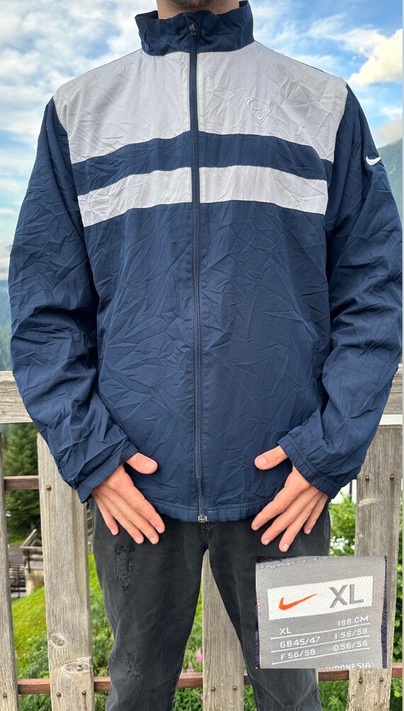 Vintage nike jacket 90s deals