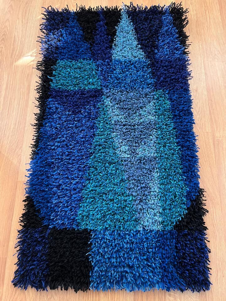 Etsy Rya Rug Kits Rya Rug Kit From Norway TULIPAN in Reds or Blues - Norwegian Wool and ...