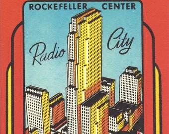 vintage New York Rockefeller Center Radio City Postcard par Cavallini to Mail ou pour Framing, Paper Arts, Collage Fodder PSS 5702