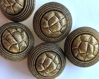 Beautiful Large Button Burnished Gold Tone PSS 4371