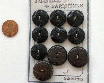 Beautiful Brown French Buttons on a Mode Parisienne Card PSS 4373