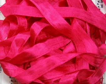 Brilliant Rose Seam Binding Silky Rayon Seam Binding Ribbon - 9 yards PSS 0338