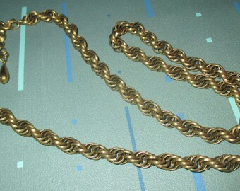 Vintage 1940s Coro rope curb link necklace More than 6 feet!