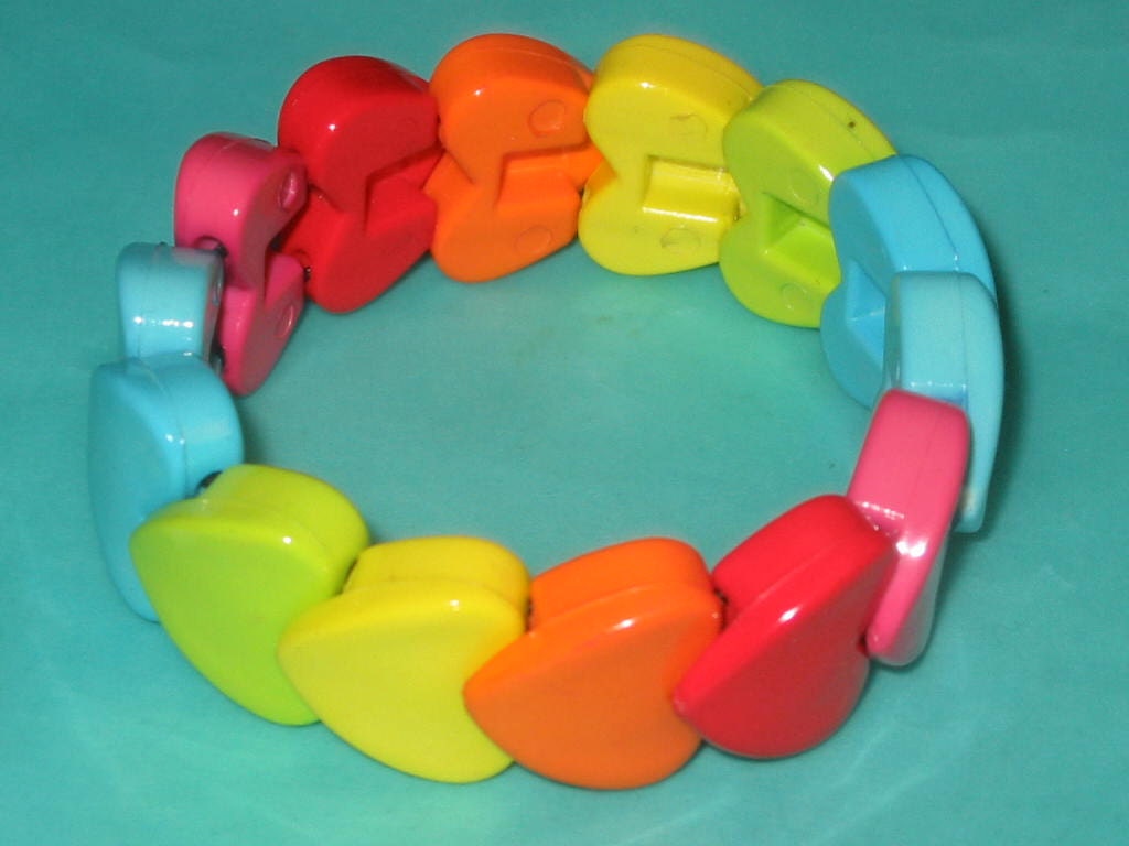 Rainbow heart bracelet deals