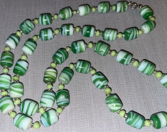 Vintage MOD 60s Green and White Swirl Bead Long Necklace