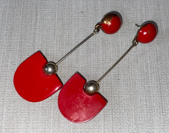 Vintage MOD Red Enamel on Metal Geometric Dangle … - image 5