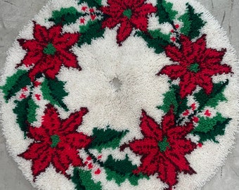 Vintage 70s Latch Hook Yarn Art Poinsettia White Christmas Tree Skirt