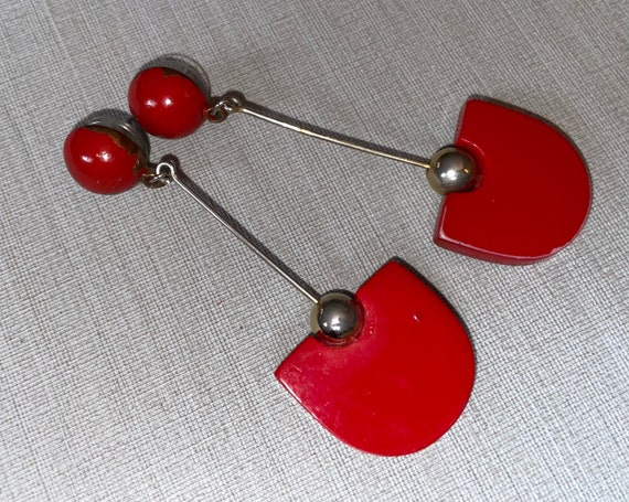 Vintage MOD Red Enamel on Metal Geometric Dangle … - image 1