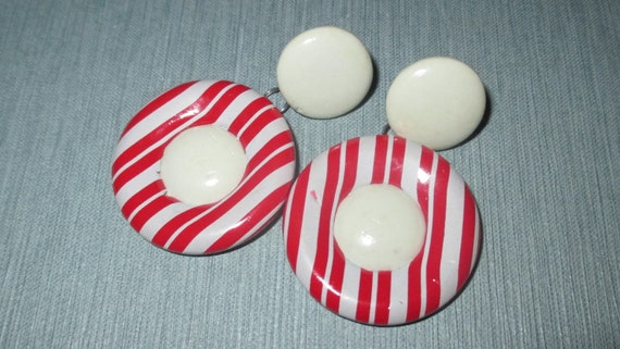 Vintage MOD 80s White and Red Striped Vinyl Dot D… - image 2