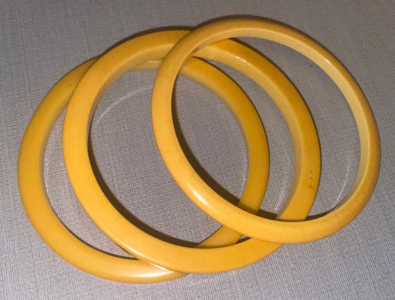 Vintage Butterscotch Bakelite Stacking Bangle Bra… - image 1