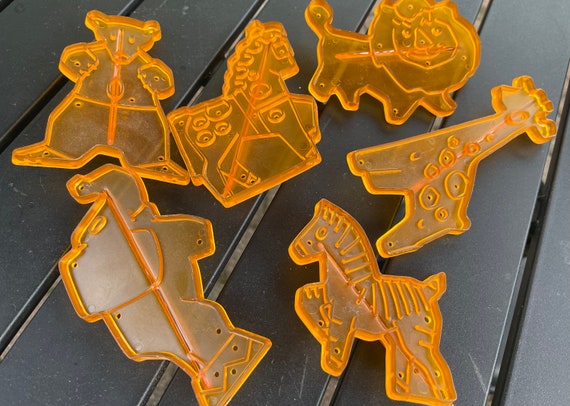 Vintage MOD 60s Orange Plastic Circus Animals Cookie Cutters - Etsy Vintage MOD 60s Orange Plastic Circus Animals Cookie Cutters - Etsy