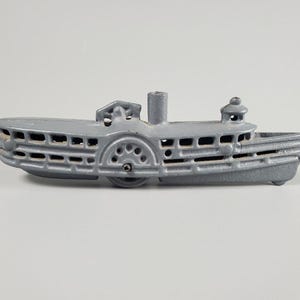 Vintage Cast Iron Steamboat Riverboat Toy w/ Wheels