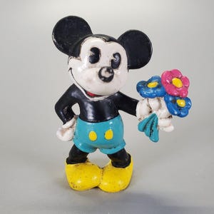 Vintage 1986 Bully Disney Mickey Mouse Holding Flowers PVC Figurine image 1