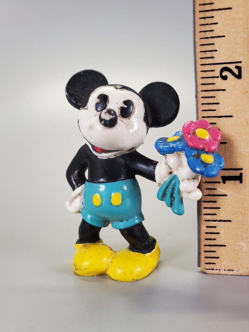 Vintage 1986 Bully Disney Mickey Mouse Holding Flowers PVC Figurine image 2