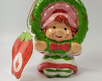 Vintage American Greetings Strawberry Shortcake with Wreath Ornament with Tag