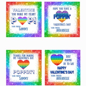Op de afbeelding: Vier printbare Valentijnsdagkaarten met een regenboog pop-it hartontwerp. De kaarten hebben een glitterachtergrond en zeggen "Valentine you make my heart pop!"  "Hope you have a poppin' Valentine's Day!"  "Thanks for making my Valentine's Day poppin'" and "Just poppin' by to say Happy Valentine's Day!"