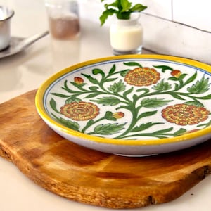 Piatto in ceramica blu dipinto a mano: piatto in ceramica floreale Jaipur (8 pollici)