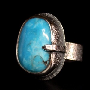 SIZE 7.25 - High Dome Free-Form Kingman Turquoise Sterling Silver Ring | Arizona Mine | Boho Minimalist | Gugma Jewelry