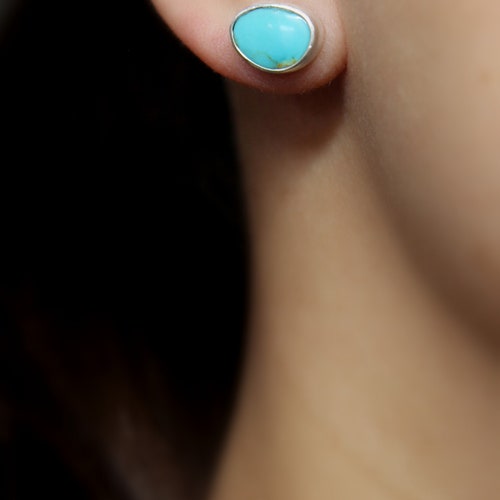 READY TO SHIP - Oval Kingman Turquoise Sterling Silver Studs Post Earrings | Triangle Geometric Boho shops Minimalist | Gugma Jewelry