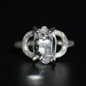 Maat 8: sterlingzilveren herkimer-diamantkwartsring | Moderne verlovingssieraden | Gugma minimalistische sieraden voor dames