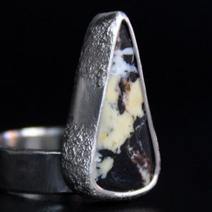 SIZE 6 - Long Teardrop White Buffalo Turquoise Sterling Silver Ring | Nevada Mine | Geometric Minimalist Boho Bohemian | Gugma Jewelry