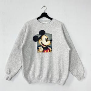 Vintage 90s Mickey Mouse Sweatshirt Mickey Crewneck Goofy Pluto Sweater Pullover Donald Duck Minnie Mouse Print Logo Grey Medium